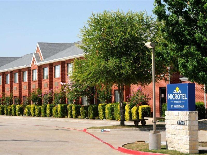 Travelodge By Wyndham Arlington/Dallas Area Ngoại thất bức ảnh