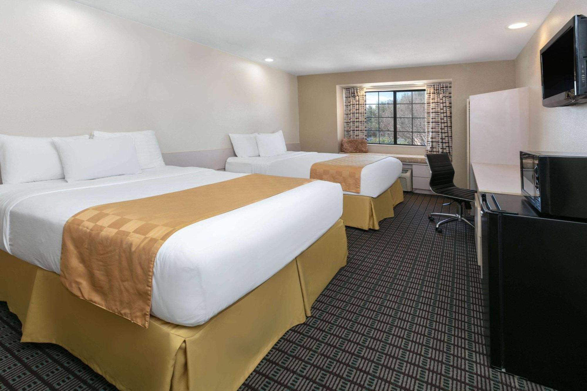 Travelodge By Wyndham Arlington/Dallas Area Ngoại thất bức ảnh