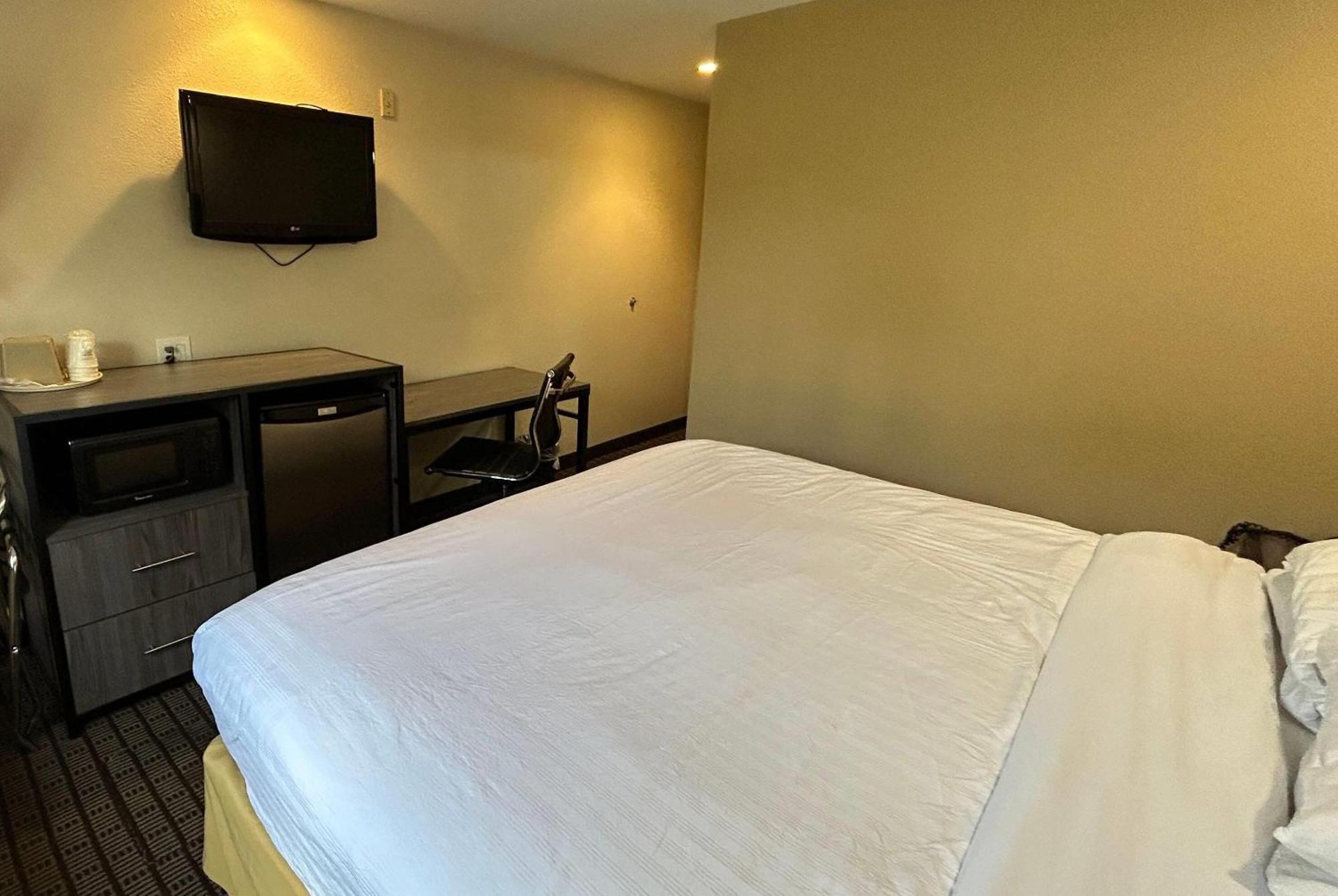 Travelodge By Wyndham Arlington/Dallas Area Ngoại thất bức ảnh