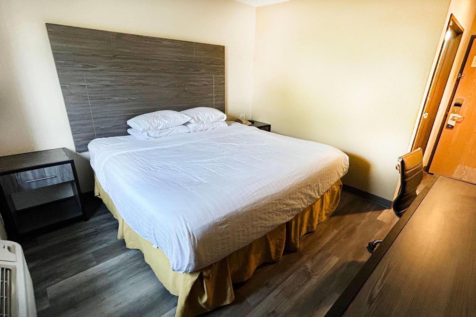 Travelodge By Wyndham Arlington/Dallas Area Ngoại thất bức ảnh
